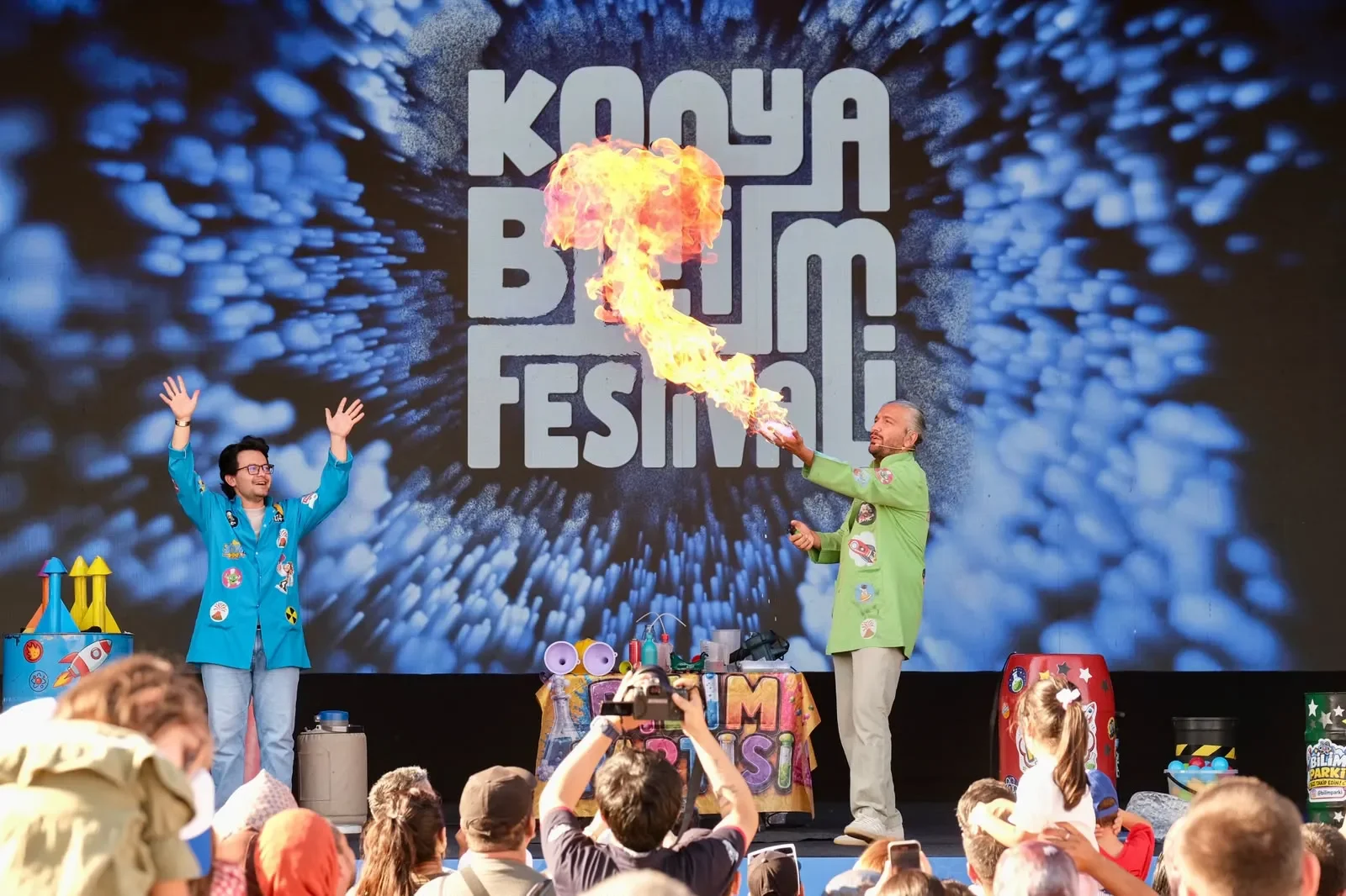 Konya Bilim Festivali dört günde yaklaşık 400 bin kişiyi ağırladı