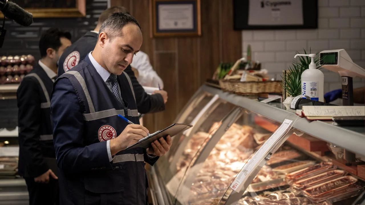 Temsili: Beyaz et denetimlerinde marketlere 10,1 milyon lira ceza