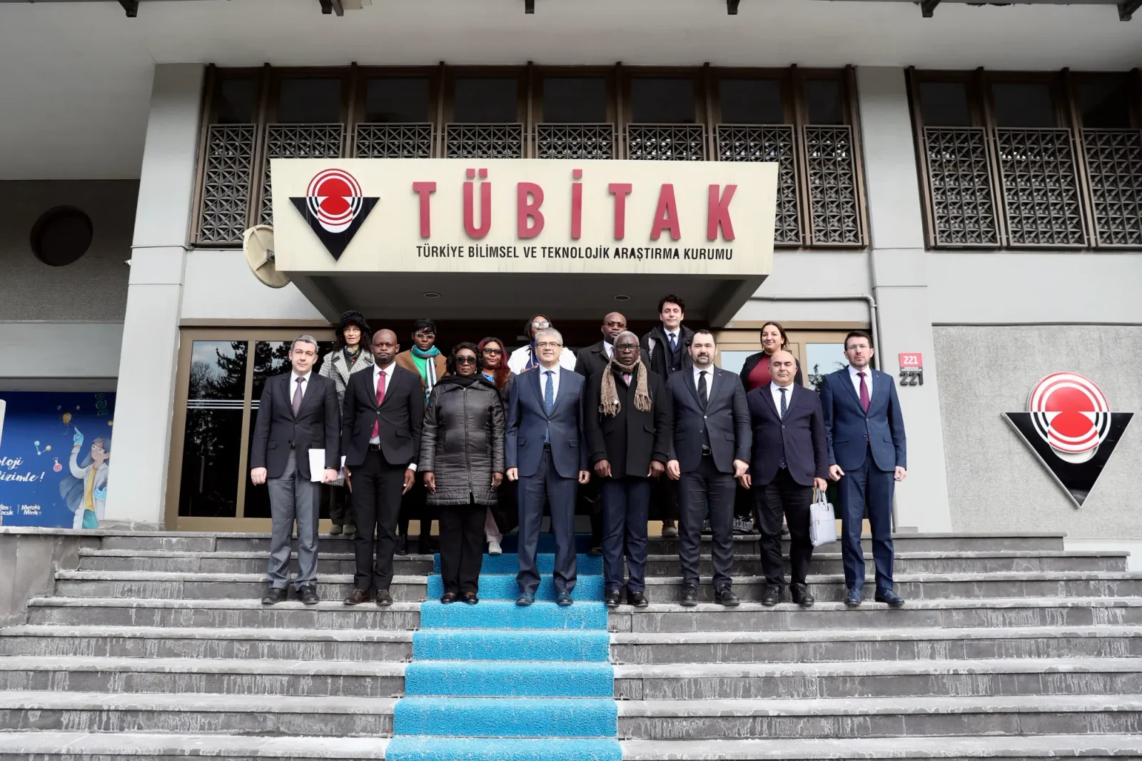Gabon heyeti TÜBİTAK’ta ortak araştırmaları görüştü