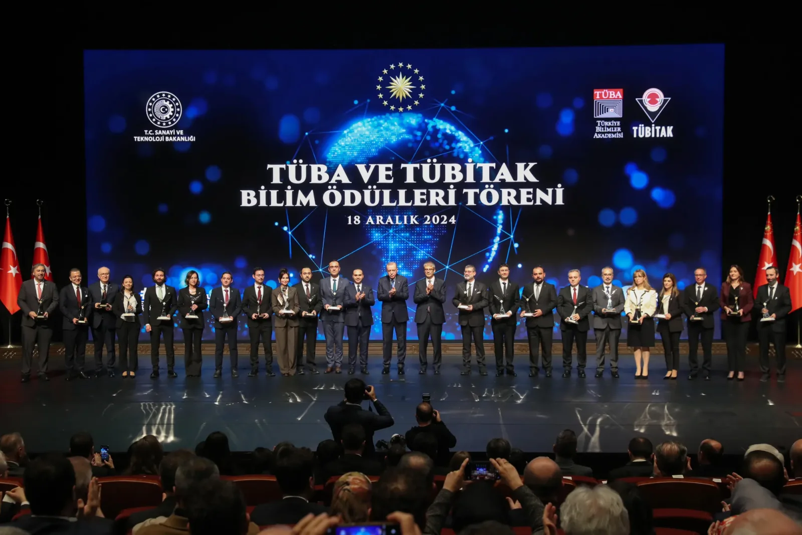 2024 bilim ödülleri Beştepe töreninde verildi