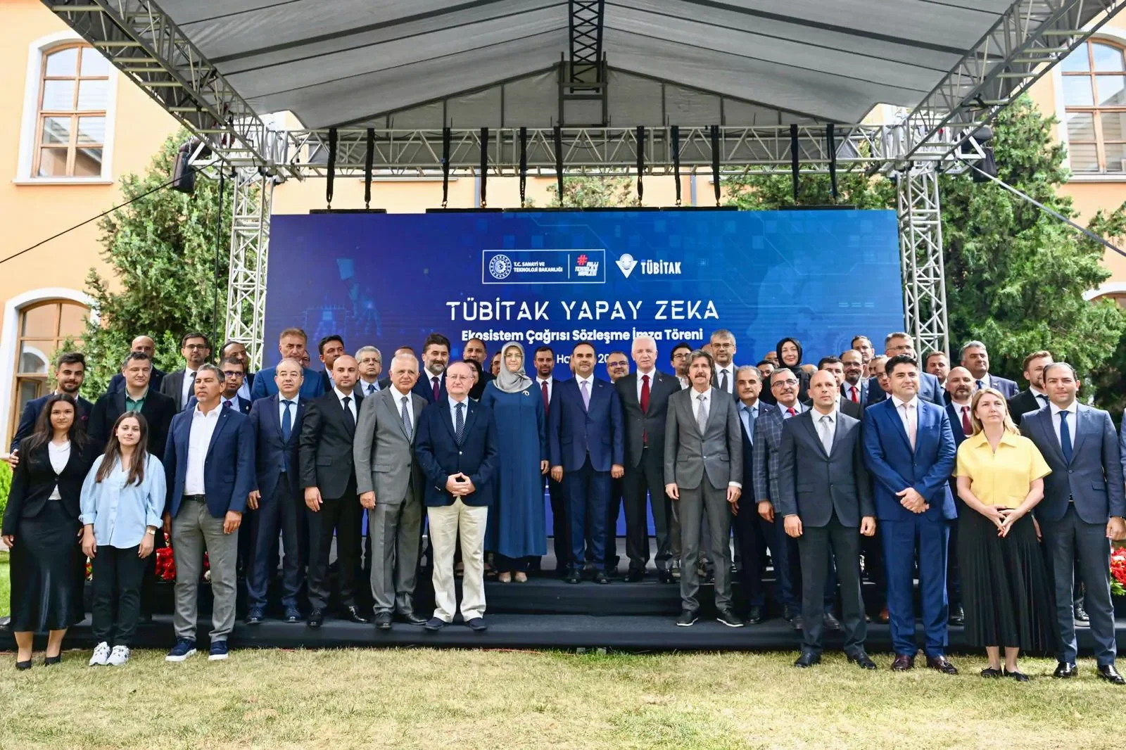 Yapay zekâ ekosistemi çağrısında 12 projeye destek