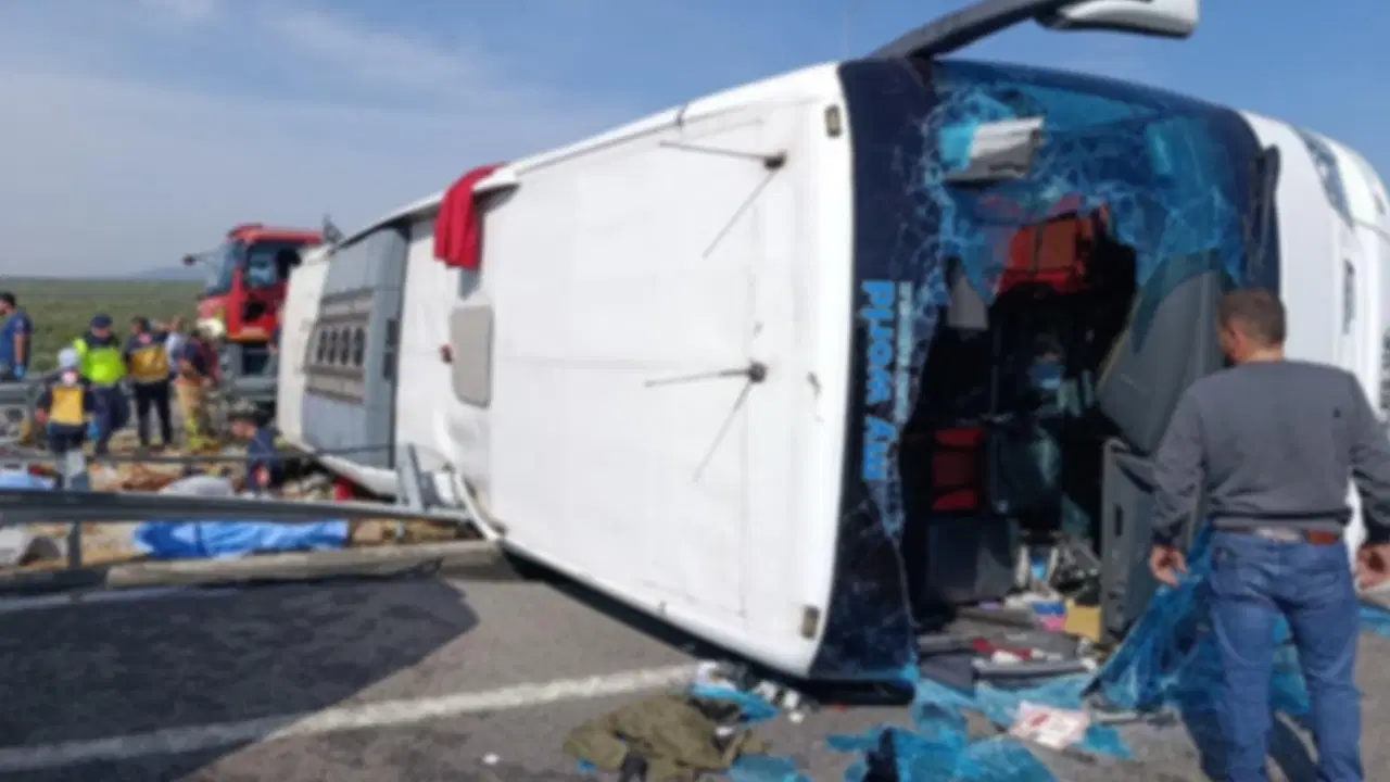 11 kişinin öldüğü kaza sonrası otobüs şirketinden şoke eden savunma: Biz sadece ulaşım hizmeti verdik.