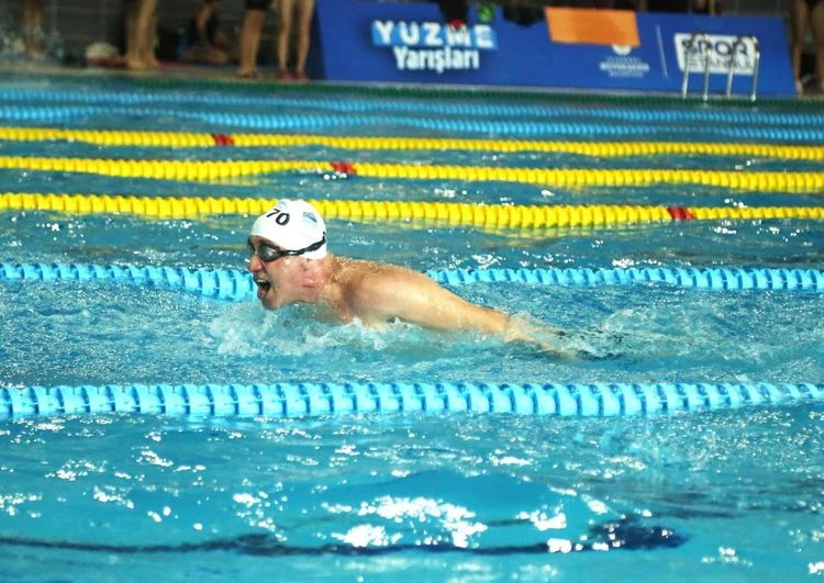 Temsili: Emeklilere belediye tesislerinde bir liralık spor hizmeti