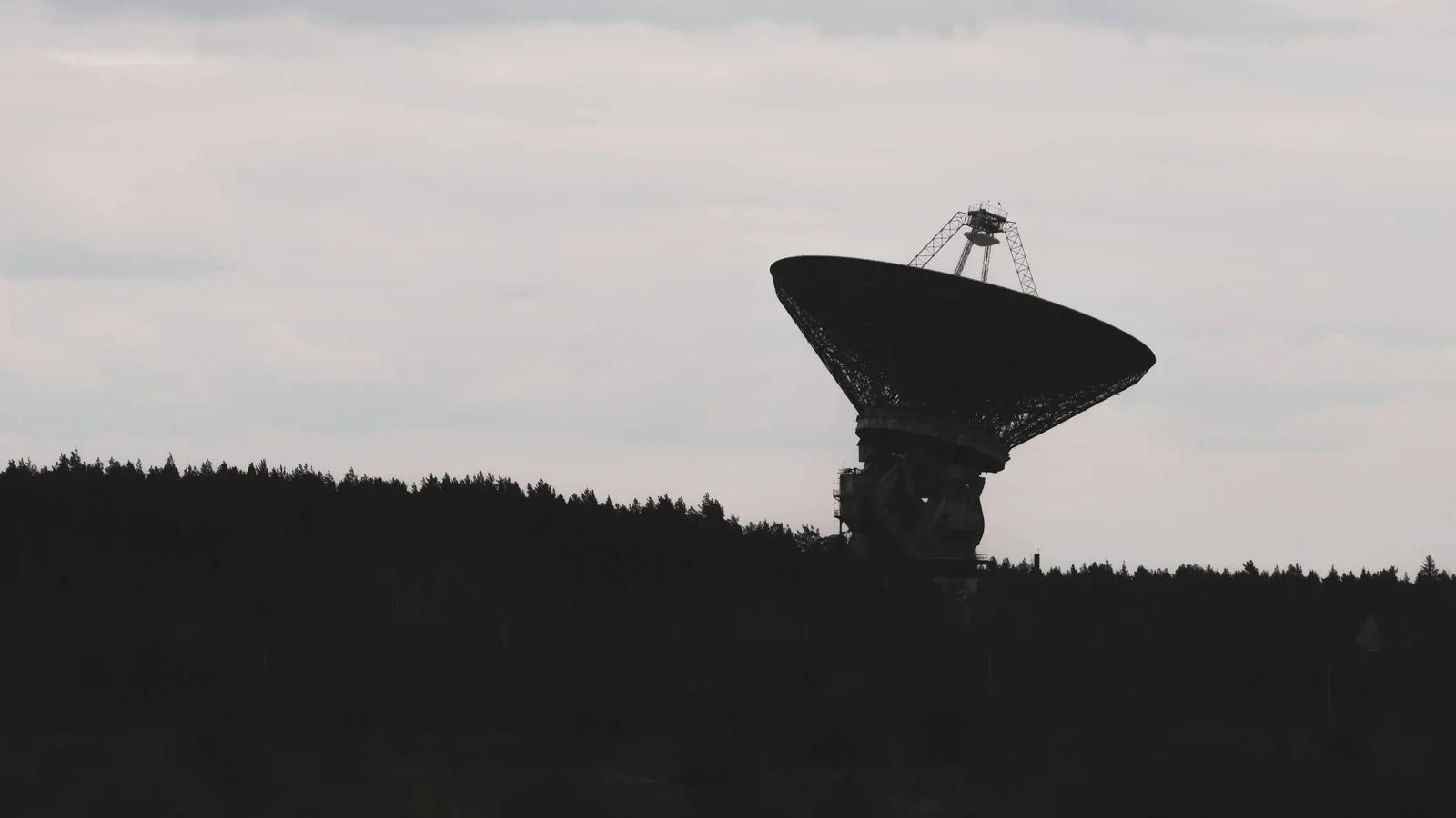 Temsili: NASA, uzay araçlarının yer bağlantısı için dört şirket seçti