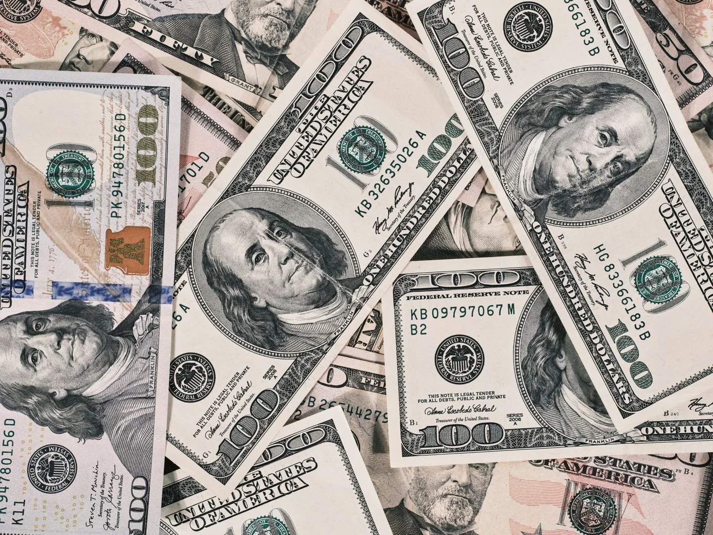 Temsili: 18 Mart 2026 döviz bülteni: dolar 44,2120, euro 51,0111 TL