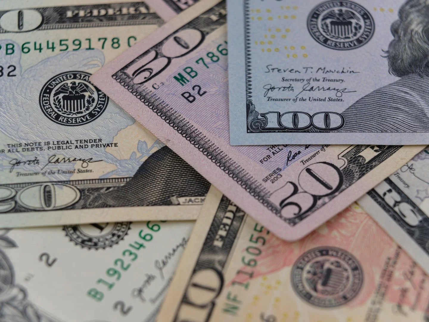 Temsili: 16 Aralık 2025 döviz bülteni: dolar 42,7085, euro 50,2088 TL