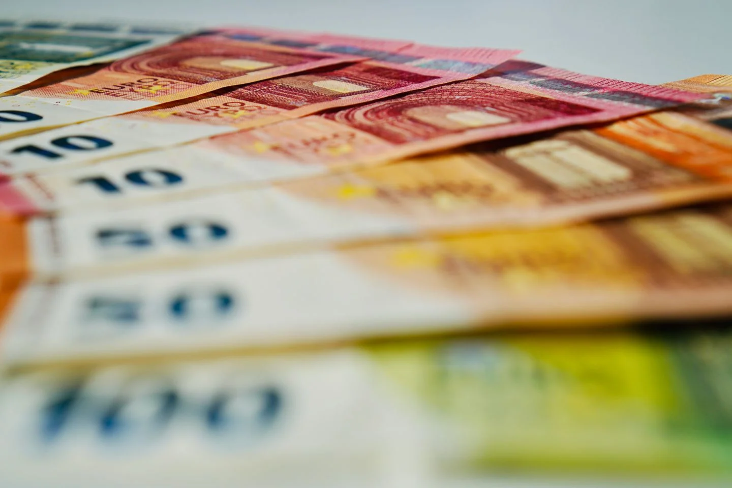Temsili: 7 Temmuz 2026 döviz bülteni: dolar 46,8367, euro 53,5309 TL