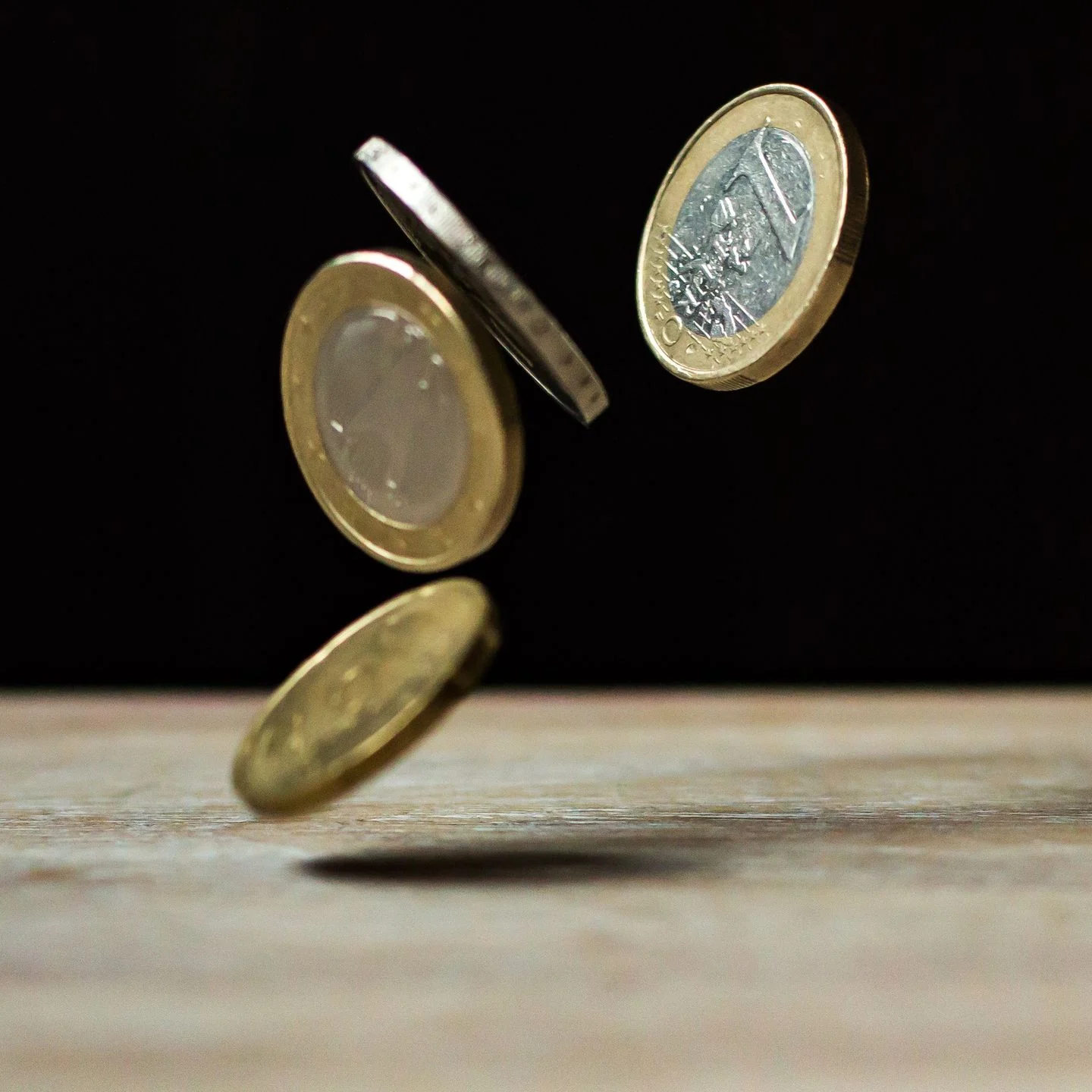 Temsili: 14 Ocak 2026 döviz bülteni: dolar 43,1701, euro 50,2910 TL