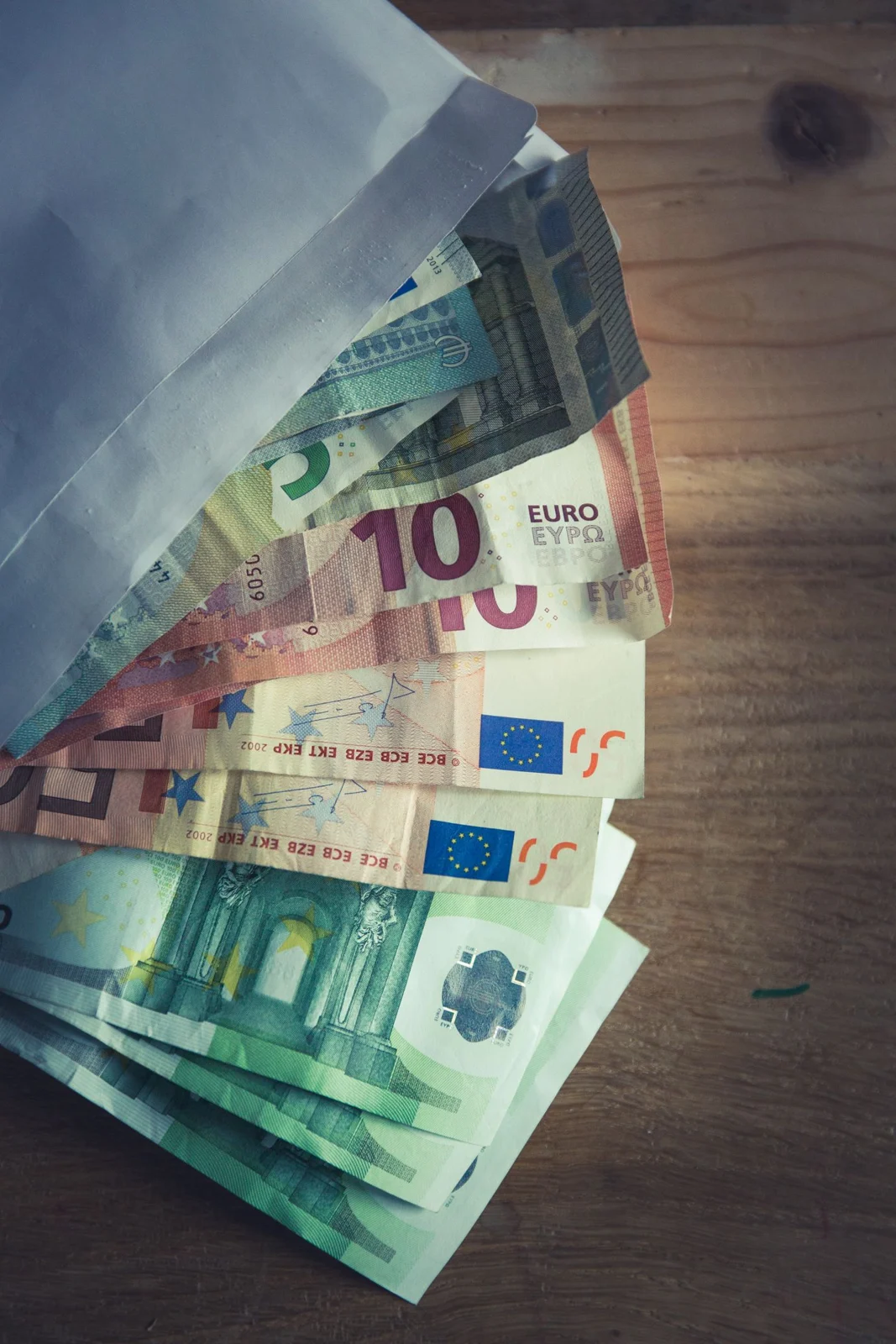 Temsili: 17 Mart 2026 döviz bülteni: dolar 44,2002, euro 50,8435 TL