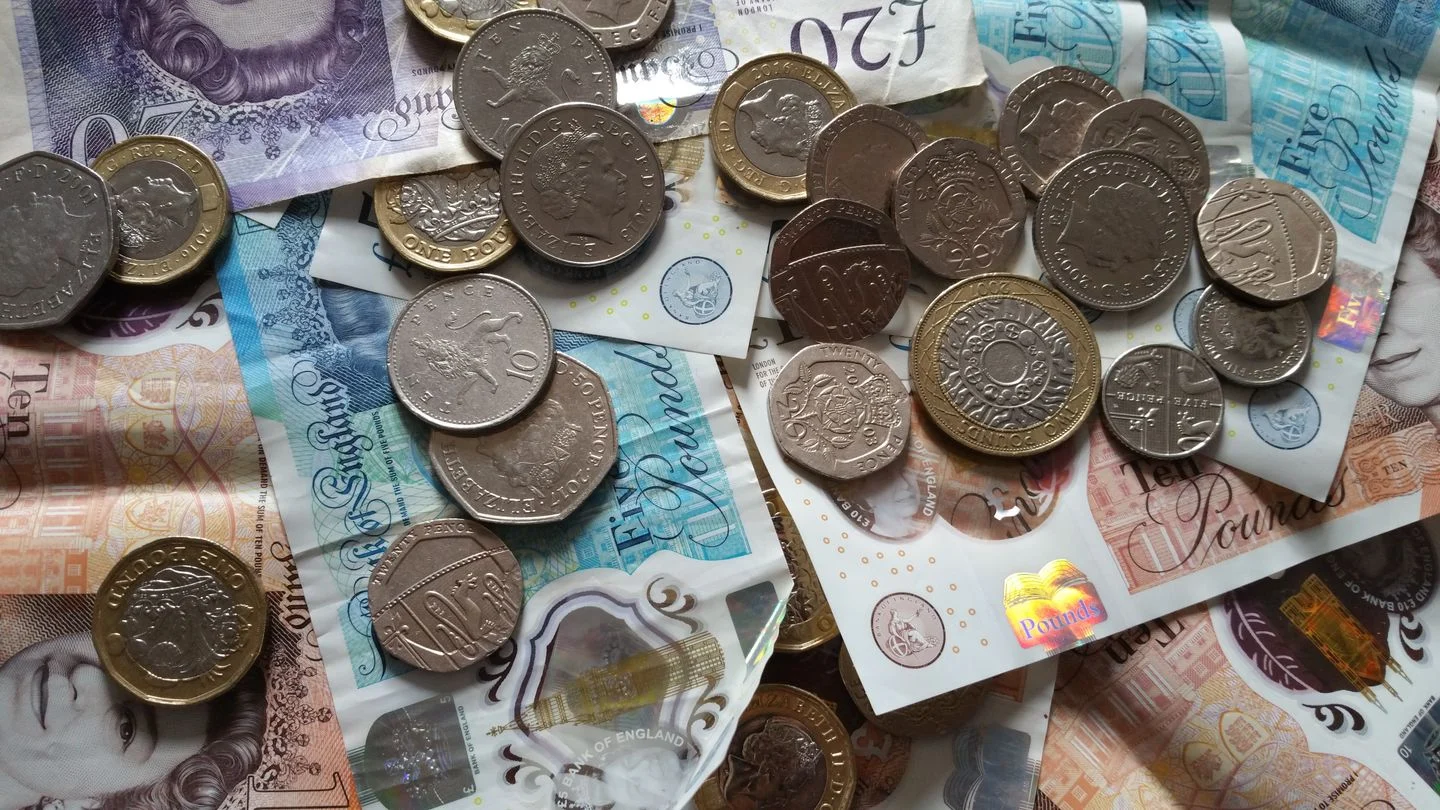 Temsili: 16 Temmuz 2026 döviz bülteni: dolar 47,0517, euro 53,9514 TL