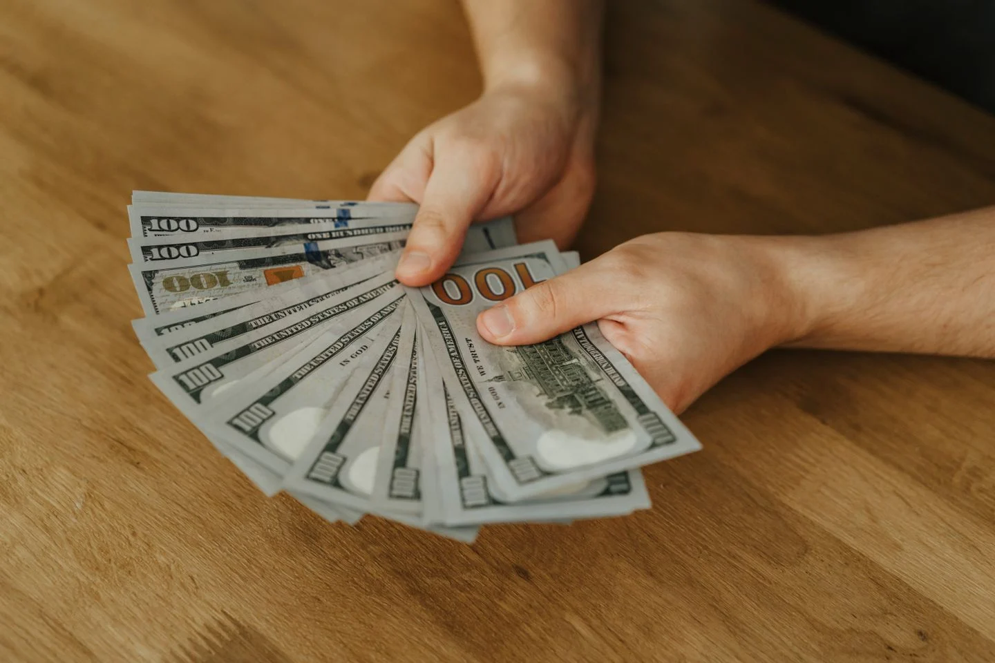 Temsili: 4 Ağustos 2026 döviz bülteni: dolar 47,5550, euro 54,7397 TL